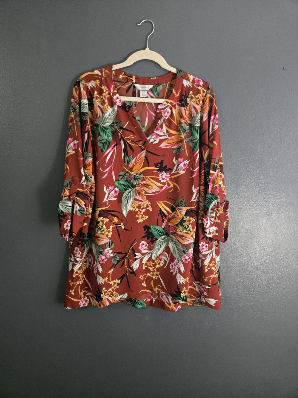 CJ Banks Rust Tropical Floral Scoop Neck Roll Tab Sleeve Blouse 16/18W
